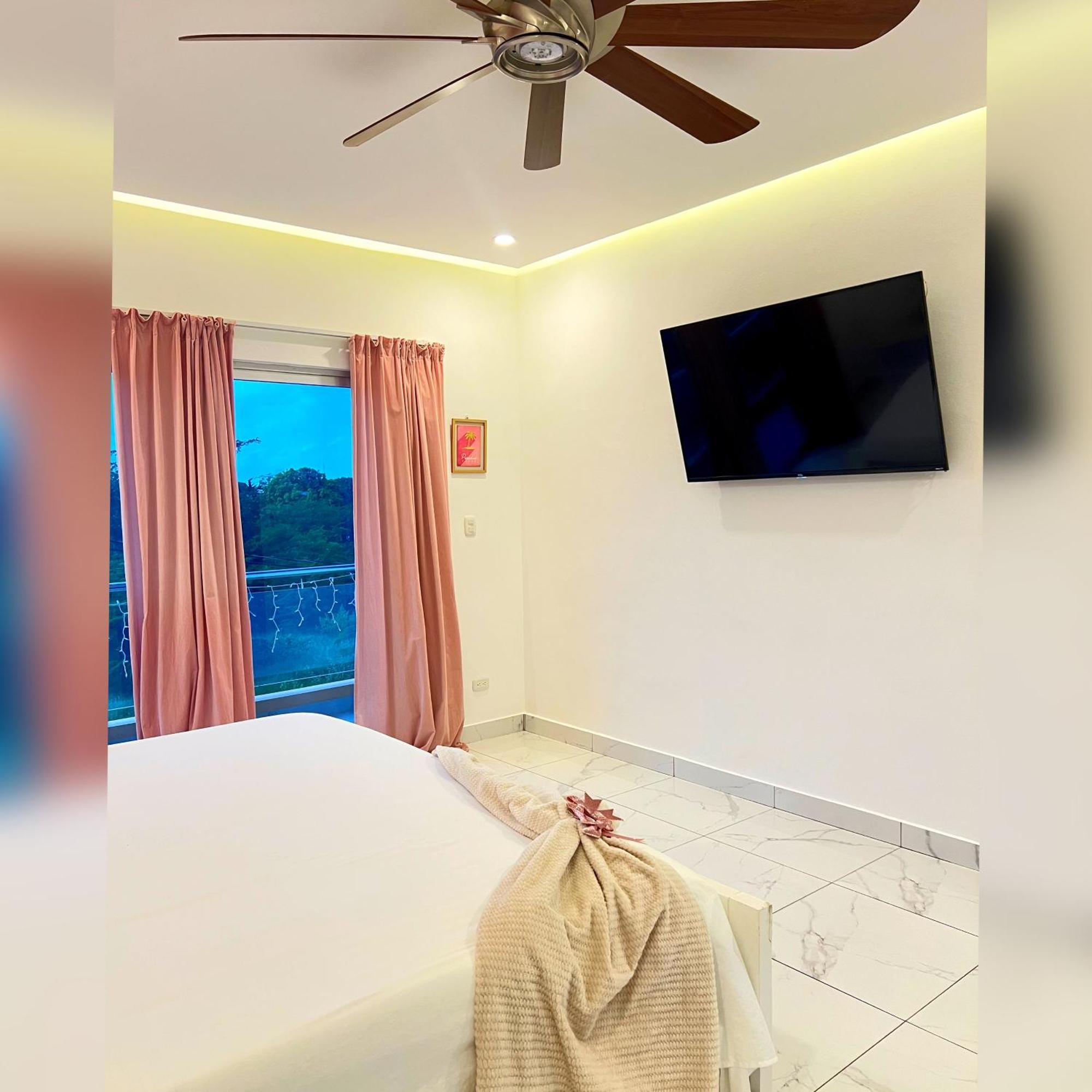 5 Star Villa Minutes From Airport And Beaches Sosúa Kültér fotó